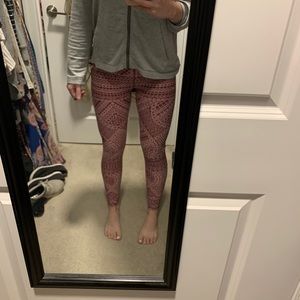 Patterned fabletics leggings